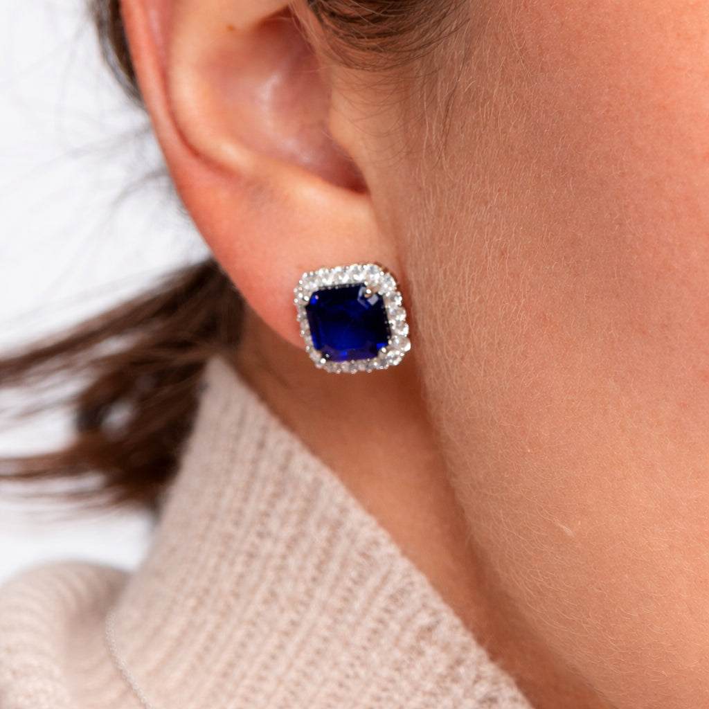 Studs Blue Sapphire Cushion Halo