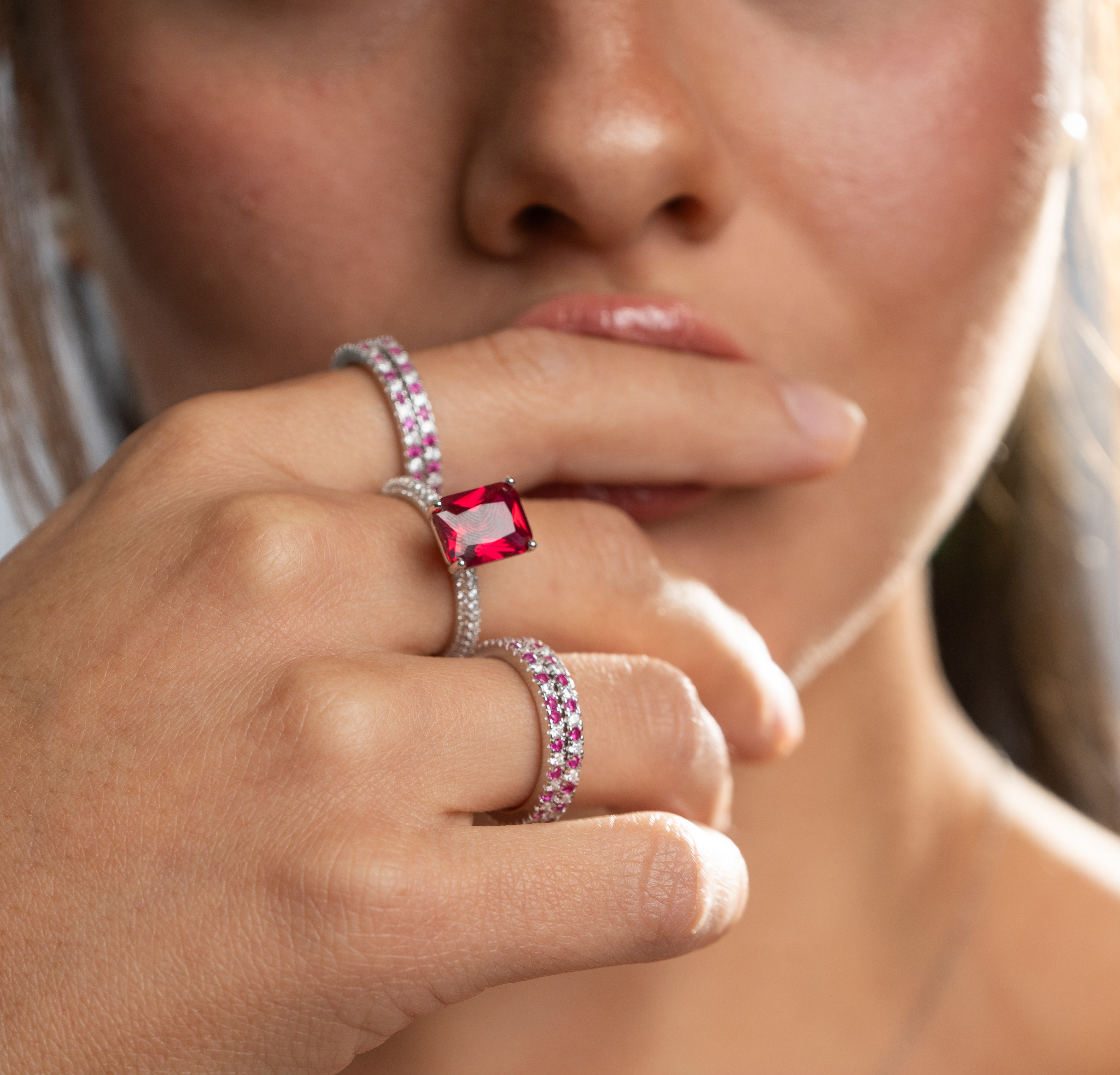 Rosé Eternity Band
