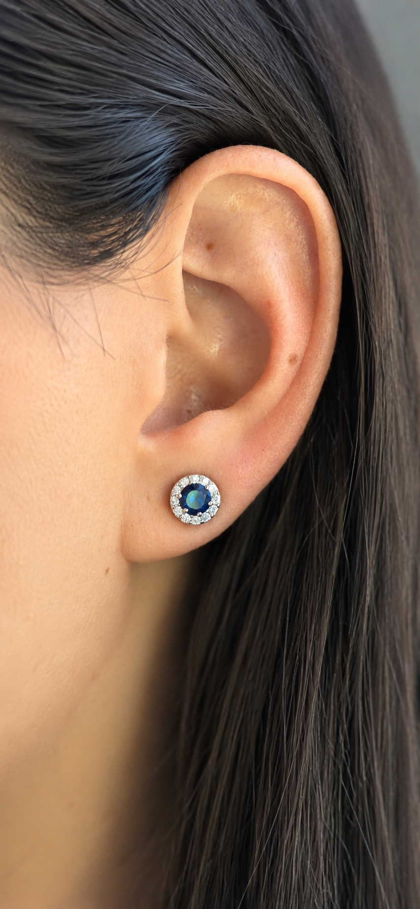 Studs Blue Sapphire Halo