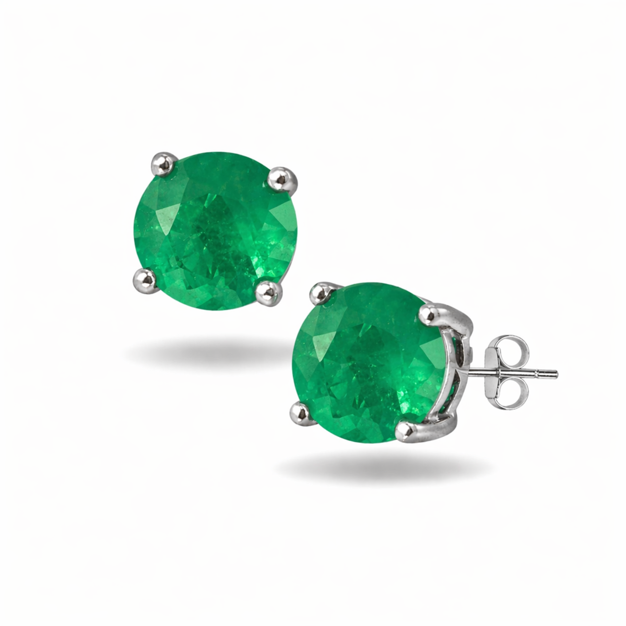 Studs Round Emerald